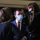 El vicepresidente en funciones y candidato de ERC, Pere Aragonès, la presidenta del Parlament, Laura Borràs, y la diputada de la CUP-G Eulàlia Reguant.