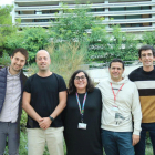El equipo investigador que ha participado en el estudio. De izquierda a derecha: Roger Giné, Òscar Yanes, Maria Vinaixa, Josep M. Badia y Jordi Capellades.
