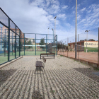 Imatge de les actuals instal·lacions de pàdel i tenis del club, les quals també es preveu renovar.