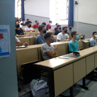 Pla general de l'aula B5 de la Facultat de Matemàtiques i Informàtica de la UB.