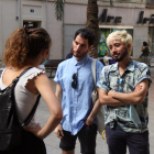 L'Andree i el Yuri, que van patir una agressió homòfoba a Gràcia, en una conversa amb l'ACN.