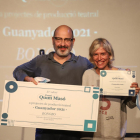 Josep Julien i Judit Farrés en l'entrega del XV Premi Quim Masó.