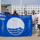 La bandera azul vuelve a ondear en el puerto deportivo de Salou