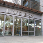 Entrada de los Juzgados de Girona.