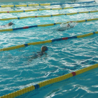 Imatge d'arxiu de la iniciativa 'Cap nen sense saber nedar' impulsada per l'Ajuntament de Reus.