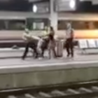 Captura de pantalla del vídeo penjat a xarxes socials de l'agressió.