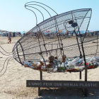 Imatge del peix que 'menja' plàstic a Salou