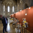 Visitantes en la antigua iglesia de Sant Francesc de Montblanc, este domingo.