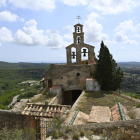 La iglesia y campanario de San Miquel de Vespella de Gaià.