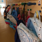 Unas mochilas al pasillo del Hogar de Niños La chispa, gestionada por la *EMD de Jesús.