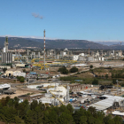 Vista general de la refineria de Repsol, al polígon nord, en una imatge d'arxiu.