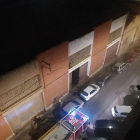 Imatge del carrer Roseta Mauri, la nit de l'incident.