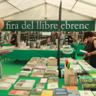 La fira del llibre ebrenc de Mora d'Ebre s'acomiada de la 15a edició aquest diumenge.