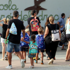 Alumnes d'una escola el primer dia de curs.