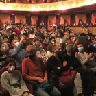 La platea del Teatro Municipal de Girona llena de público, en una imagen de archivo.