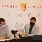 Els portaveus dels grups municipals de Junts i d'ERC a Montblanc, Marc Vinya i Oriol Pallissó.