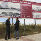 Andreu Martín i el regidor Marcos a la ubicació del Molinet.