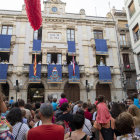 La petada de globus a la plaça del blat és un dels actes més populars en el tret de sortida de la festa major.