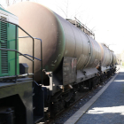 Tren de mercaderies que transporta òxid de propilè, al seu pas pel nucli del Morell (Tarragonès)

Data de publicació: dijous 07 d'abril del 2022, 13:00

Localització: El Morell

Autor: Núria Torres
