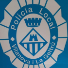 Cuchillo intervenido por la Policía Local de Vilanova y la Geltrú a un hombre que intimidaba a peatones.