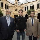 El president de Tàrraco a Taula, Carlos Segarra; el chef del Terrat, Moha Quach; i el director-gerent del Patronat de Turisme de Tarragona, Víctor Franquet.