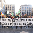 Manifestació a la plaça Sant Jaume de Barcelona.