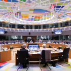 Els líders europeus reunits al Consell en la cimera per decidir sobre si atorgar l'estatus de candidat a Ucraïna, Moldàvia i Geòrgia.

Data de publicació: dijous 23 de juny del 2022, 20:43

Localització: Brussel·les

Autor: Unió Europea