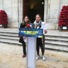 Eva Miguel i Inés Solé han parlat davant de l'Ajuntament.