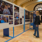 Inauguració de l'exposició '3.000 km i una porta oberta', ahir al Seminari.