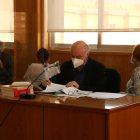 Imagen de las acusadas durante el juicio.