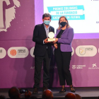 El presidente del Nàstic, Josep María Andreu, recibiendo el premio.