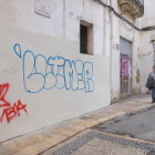 Imatge d'arxiu de pintades al carrer dels Cavallers de Tarragona.