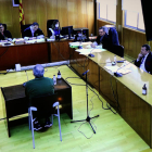 L'acusat d'esquenes declarant en el judici que se celebra a l'Audiència de Tarragona.


Data de publicació: dijous 02 de març del 2023, 13:17

Localització: Tarragona

Autor: Mar Rovira
