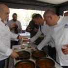 Varios chefs prueban platos de las Jornadas Gastronómicas del Arroz de Salou.