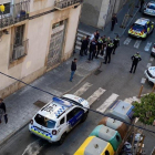 Imatge del dispositiu policial que hi va haver al carrer Sant Miquel.
