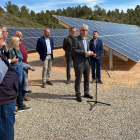 Imatge de la visita a la nova planta fotovoltaica a Vinebre.