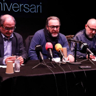 Josep Margalef, Daniel Recasens y Francesc Cerro-Ferran, durante la presentación en el Teatro Fortuny.