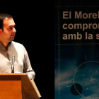 L'alcalde del Morell, Eloi Calbet, durant la presentació dels dos estudis de la qualitat de l'aire impulsts per l'ajuntament.