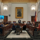 Imagen del pleno del Ayuntamiento de Reus de aprobar la nombración de Josep Murgades como hijo ilustre de la ciudad.