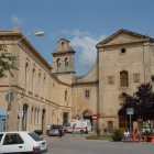 Exterior de l'Hospital Sant Antoni Abat de Vilanova i la Geltrú, on van trobar el maletí.