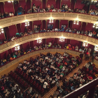 El teatro Fortuny lleno durante la primera edición del proyecto inclusivo 'Cap Infant sense Fortuny'.