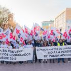 Un instante de la manifestación de los trabajadores de la química de Tarragona.