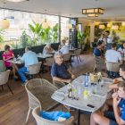 Imatge del dinar inaugural de la Terrassa Gaudí, el juliol de l'any passat.