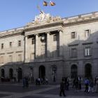 Façana de l'Ajuntament de Barcelona a la plaça Sant Jaume.