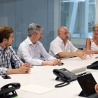 Empresarios turísticos en una reunión con Protección Civil sobre el Plaseqta en el edificio del 112 de Reus.