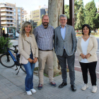 Pau Ricomà, cabeza de lista de ERC, apuesta por la ampliación de la red de carriles bici y el aumento de las frecuencias de los buses.