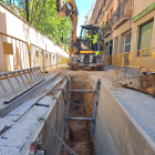 Aigües Reus comienza las obras para renovar el alcantarillado de la calle Tívoli.
