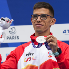 Yassine Ouhdadi ha aconseguit la plata en els 1.500 metres i l'or en els 5.000 metres.