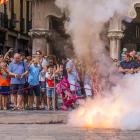 La tronada matinal en el seu pas al davant de la Casa Navàs.