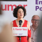 La candidata de Sumar-En Común Podemos Aina Vidal interviene en un acto de campaña en Tarragona.